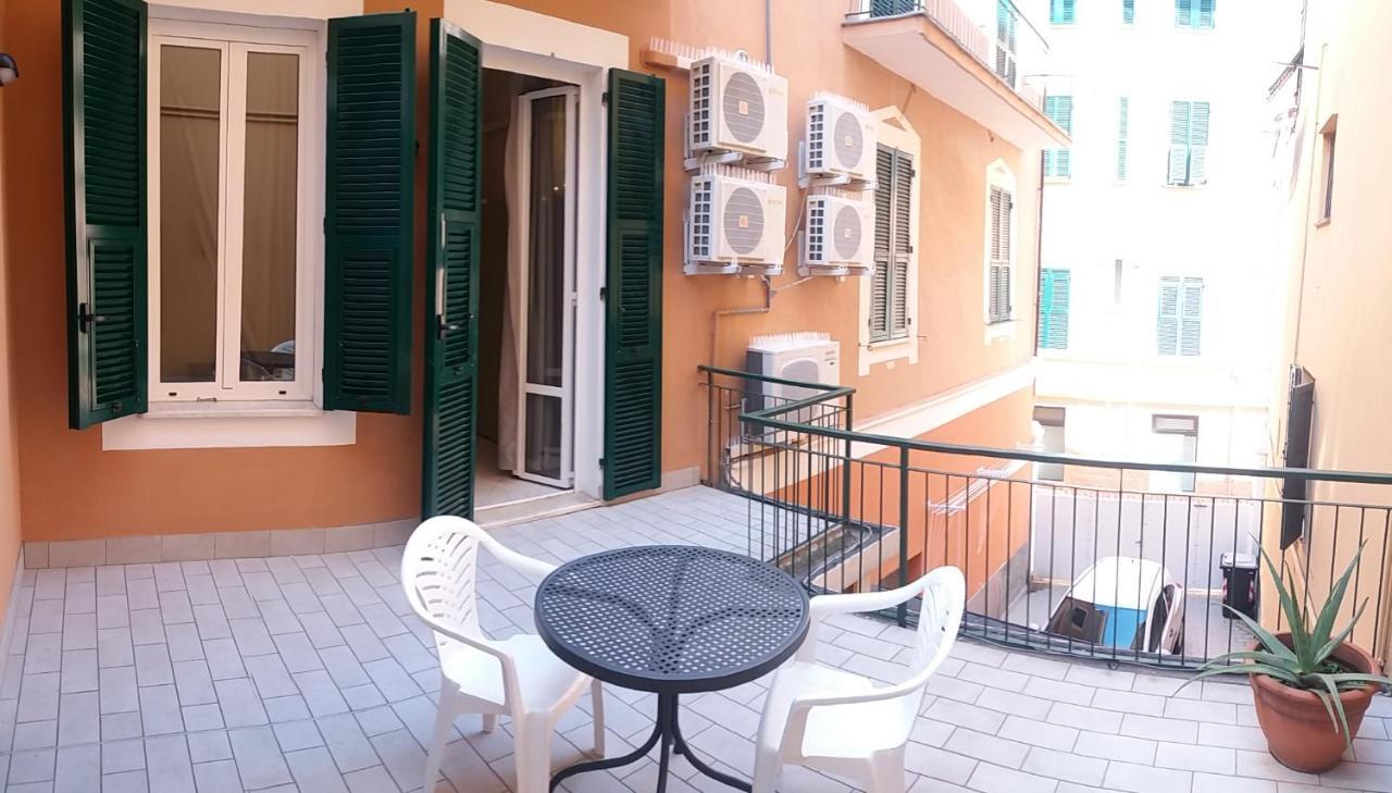 Hotel Malibu Spotorno Εξωτερικό φωτογραφία