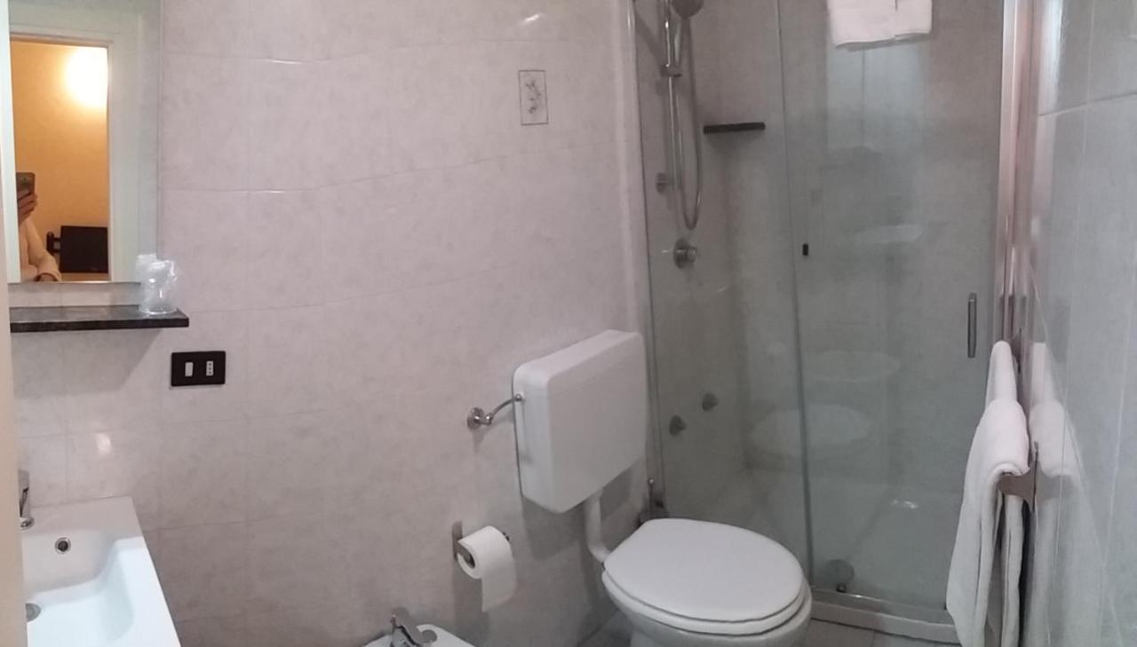 Hotel Malibu Spotorno Εξωτερικό φωτογραφία