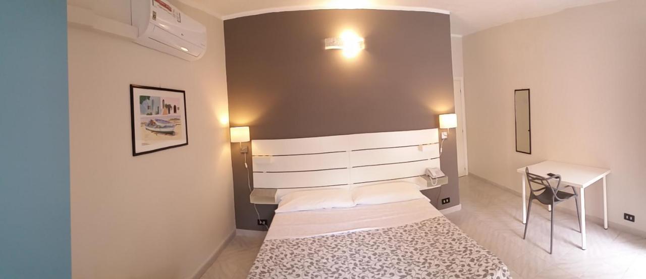Hotel Malibu Spotorno Εξωτερικό φωτογραφία