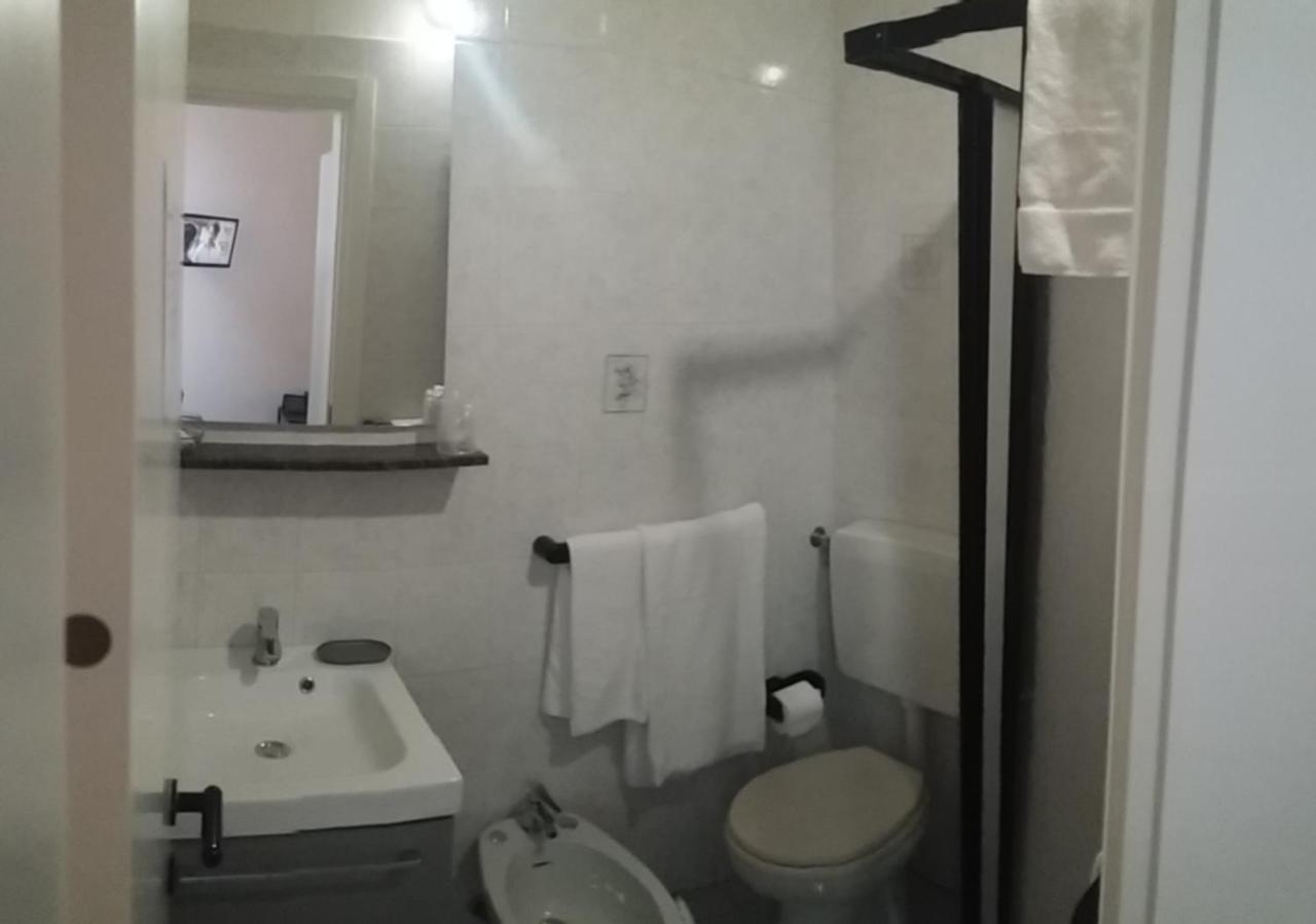 Hotel Malibu Spotorno Εξωτερικό φωτογραφία