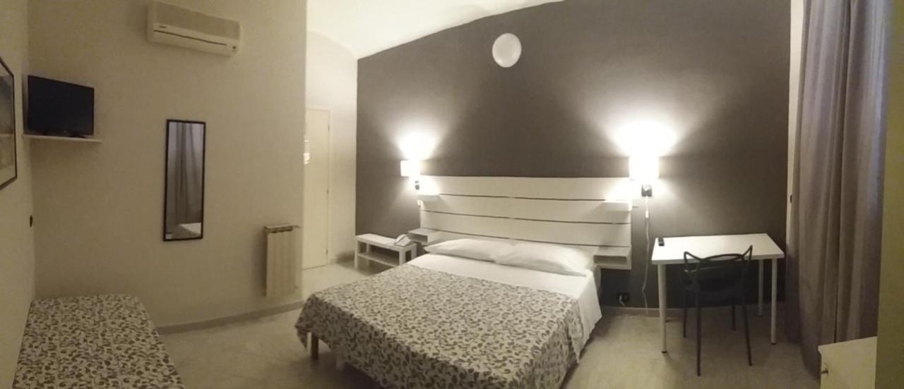 Hotel Malibu Spotorno Εξωτερικό φωτογραφία